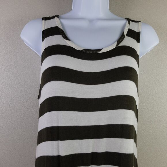 Olivia Rae Striped Sleeveless Strappy Back Swing Dress Size Medium - Picture 2 of 7